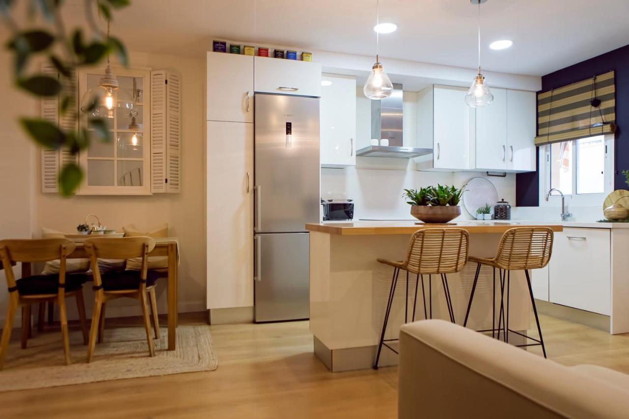 Sol Y Malaga - Designer Duplex Con Terraza Y Parkingアパートメント エクステリア 写真